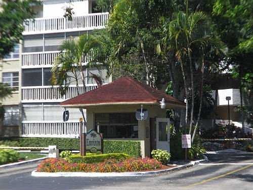 Gated community with 24-hour security