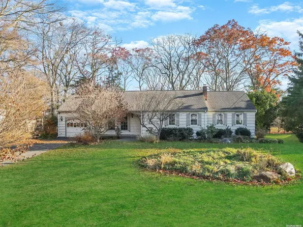 31 Frances Boulevard, Holtsville, NY 11742