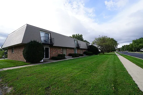 257-261 Broadway Dr Photo 1