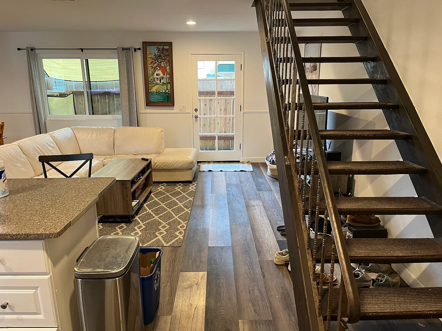 3 bed, 1.5 bath, 1107 sqft, $3,000 — Photo 2