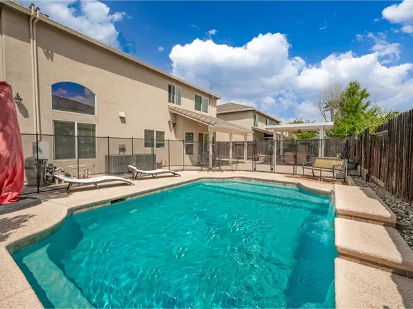 3300 Cardinal Flower Ave, Modesto, CA 95355