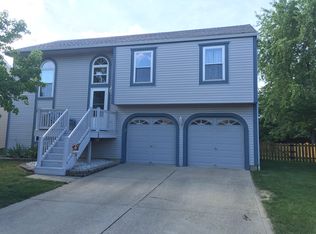 2100 Carrollton Dr, Columbus, OH 43223