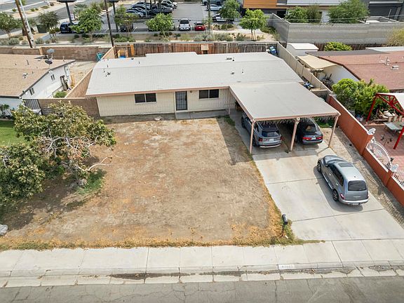 2nd image of 83085 Stone Canyon Ave