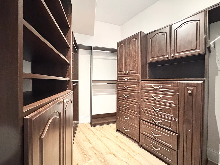 4620 Piedmont Row Dr #304 — Photo 9