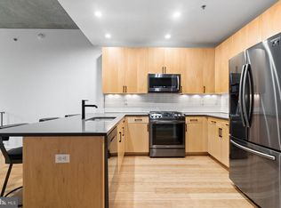 1352 South St Unit 217A, Philadelphia, PA