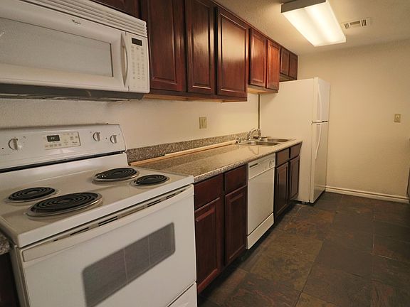 4th image of 5044 River Glen Dr Unit 141
