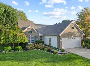 323 Lake Ridge Ln, Greenwood, IN 46142