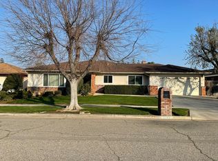 1454 W Warner Ave, Fresno, CA