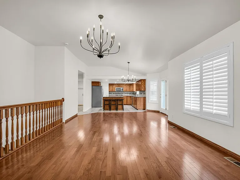 1429 W Flint Meadow Dr — Photo 6