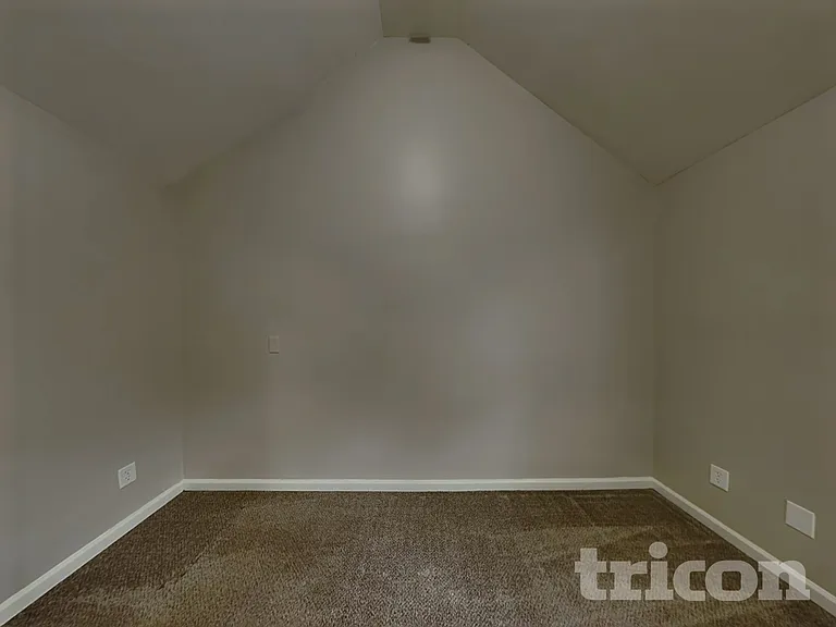 432 Rolling Stream Dr — Photo 12