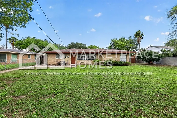 1209 Harvey St — Photo 21