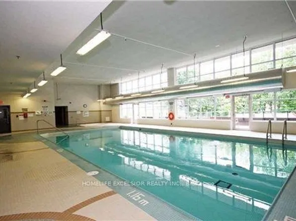 25 Town Centre Ct, Toronto, ON