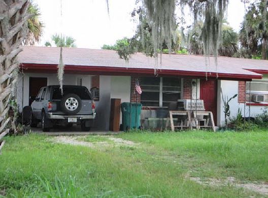 2nd image of 117 Hibiscus St