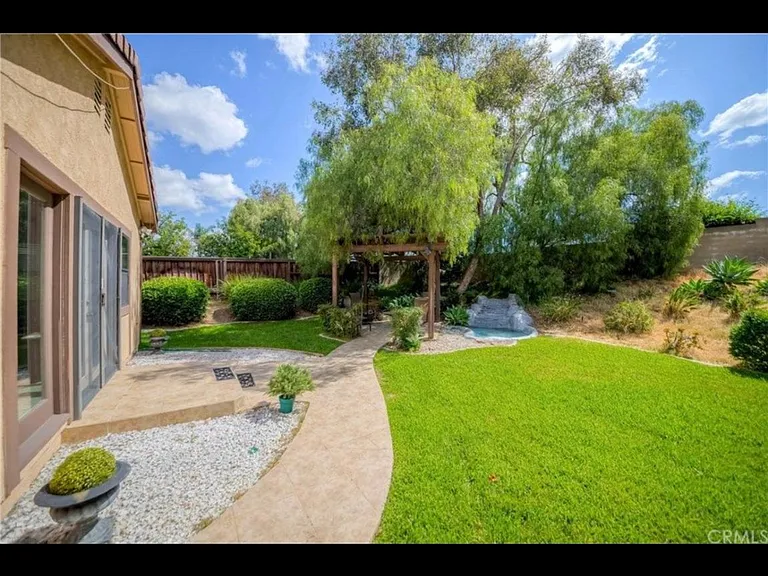 1308 Paseo Gracia — Photo 11