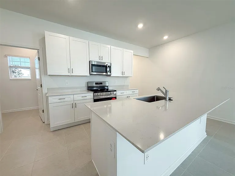 1898 Rider Rain Ln — Photo 4