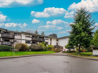 1561 Vidal St #308, White Rock, BC