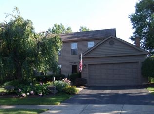 241 Willowdown Ct, Columbus, OH 43235