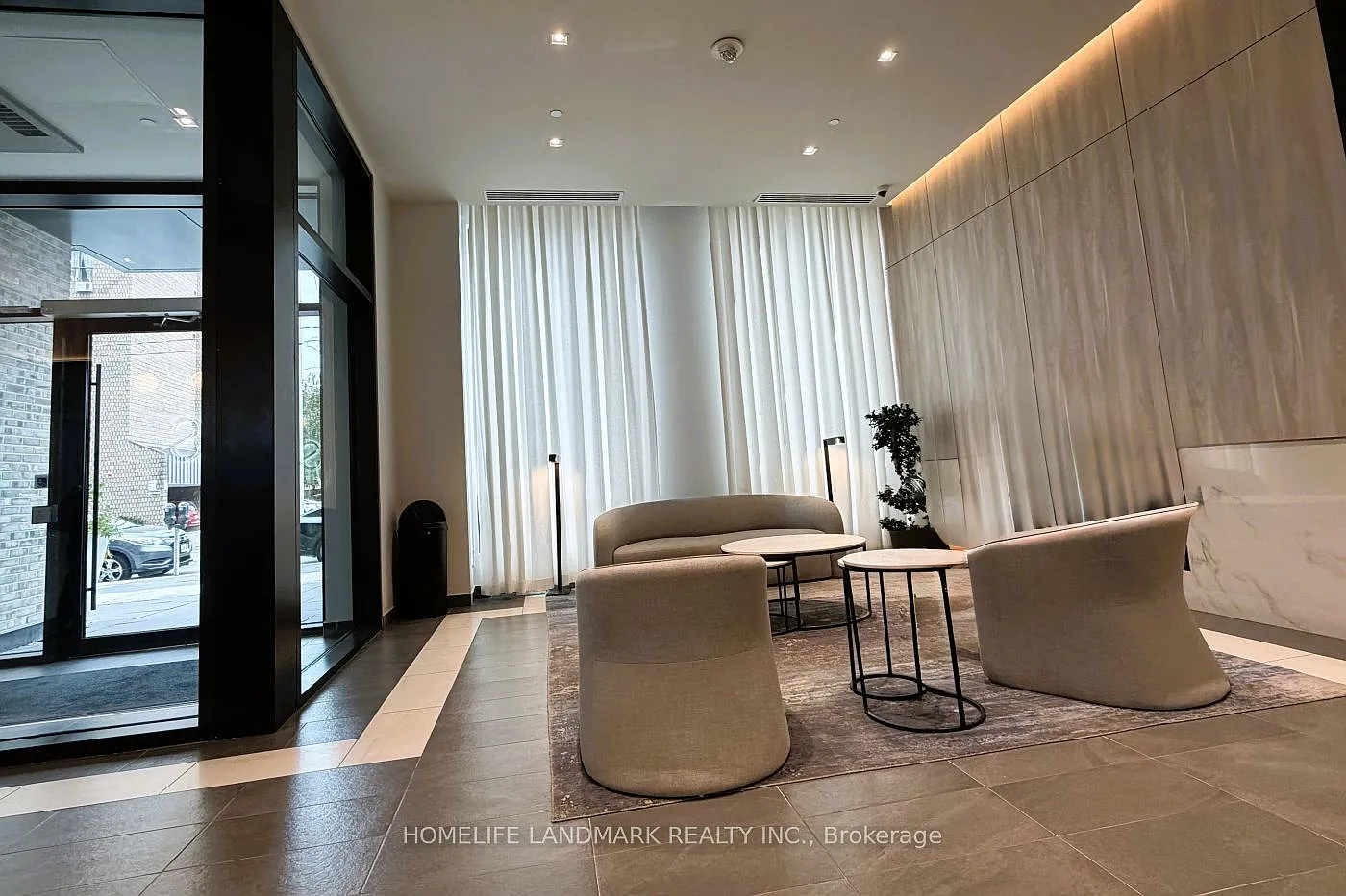 2 bed, $1,700 — Photo 4