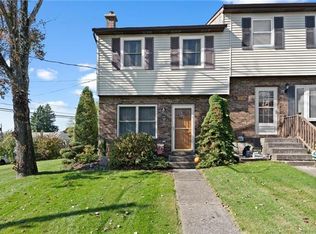 1242 Fairfax St, Allentown, PA 18103