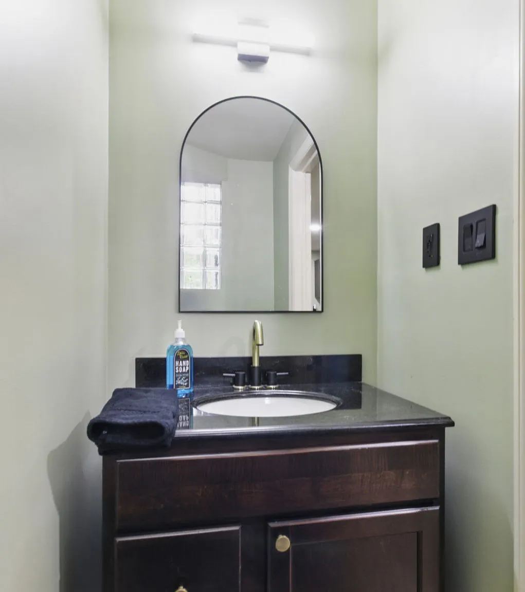 1232 W Lombard St — Photo 4