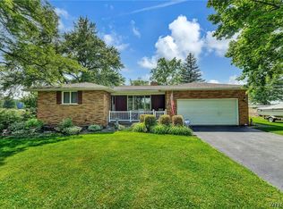 6452 Townline Rd, North Tonawanda, NY 14120