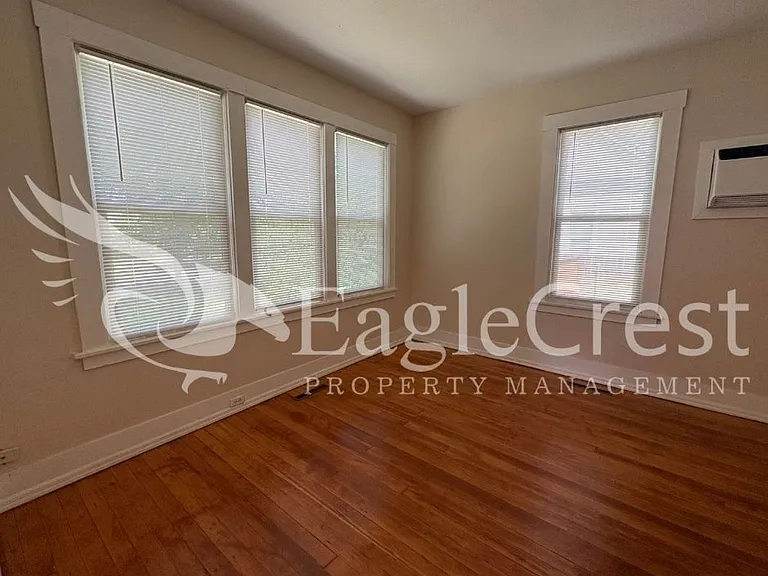 532 Washington St — Photo 75