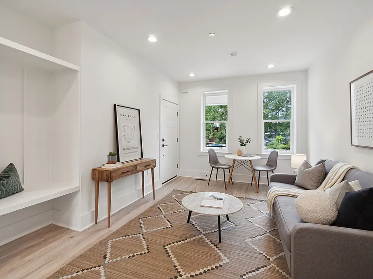 163 U St NE #1 — Photo 7