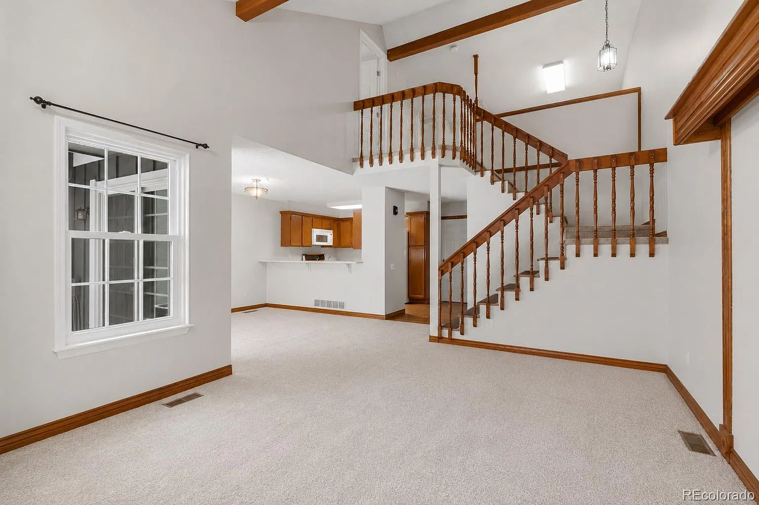 3 bed, 2.5 bath, 2078 sqft, $2,899 — Photo 4