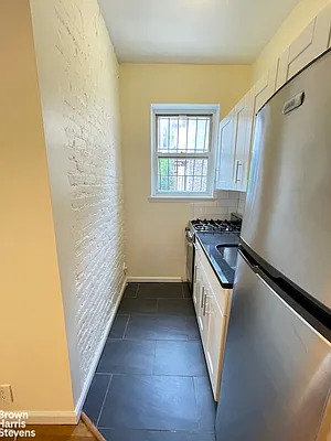 Rented by Brown Harris Stevens | media 25