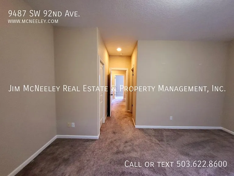 9487 SW 92nd Ave — Photo 16