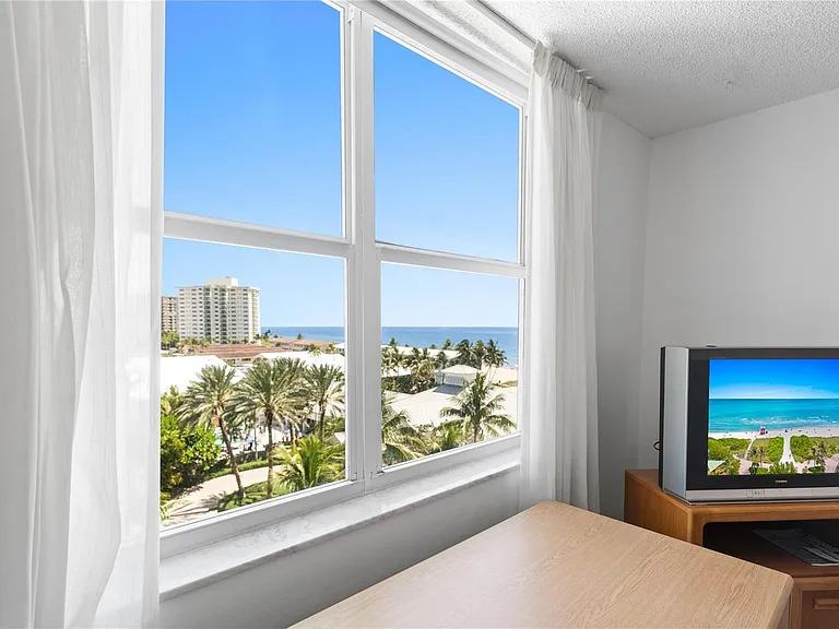 5200 N Ocean Blvd #710B — Photo 24