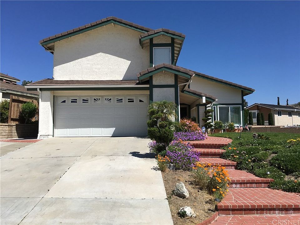 1st image of 14831 Begonias Ln