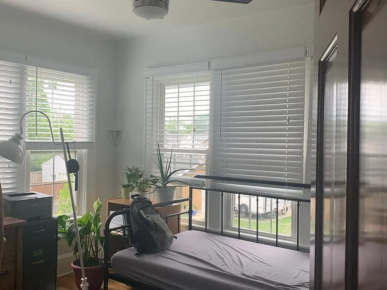 819 Carpenter St — Photo 21