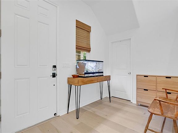 3rd image of 17059 HARBOR OAK PARKWAY