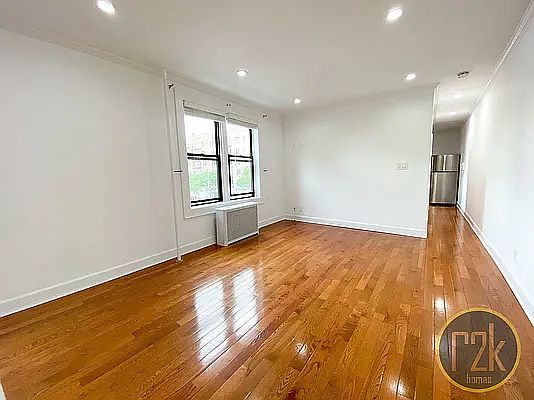 3rd image of 31-09 21st Ave #D3