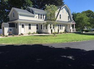 171 South St, Medfield, MA 02052