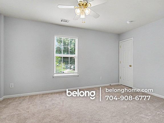 3rd image of 11163 Saintsbury Pl #Townhouse