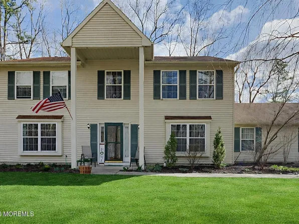 4 Beech Court, Jackson, NJ 08527