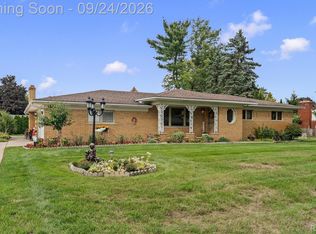 5919 Yarmouth Dr, Shelby Township, MI 48316