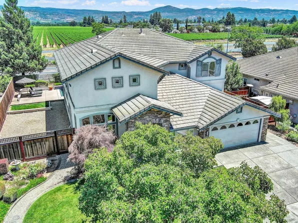 204 Verona Way, Napa, CA 94558