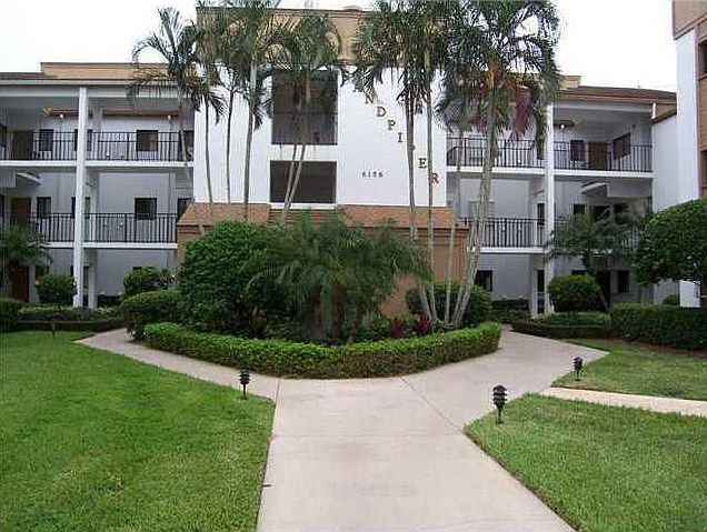 1st image of 6175 Mirror Lake Dr #106