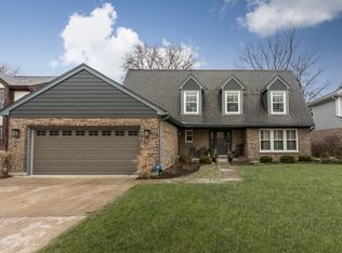 3013 Edgemont Ln, Park Ridge, IL 60068