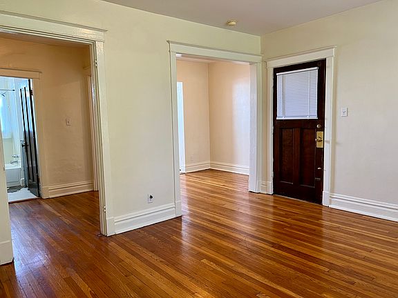2nd image of 2423 Sutton Blvd #3