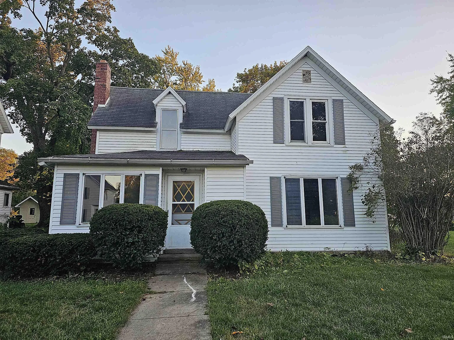 407 W State St photo 1