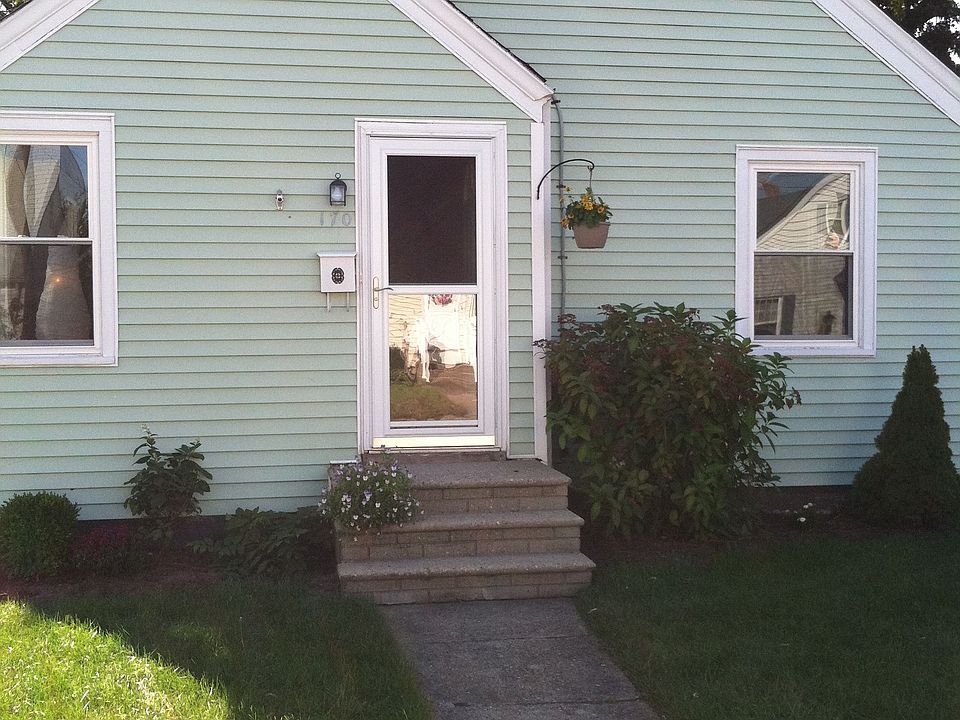 1st image of 170 Westcott Ave