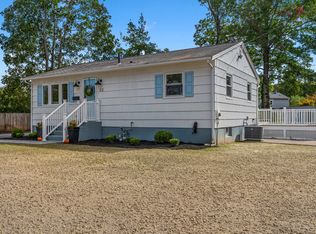 22 Brookside Rd, Rockland, MA 02370