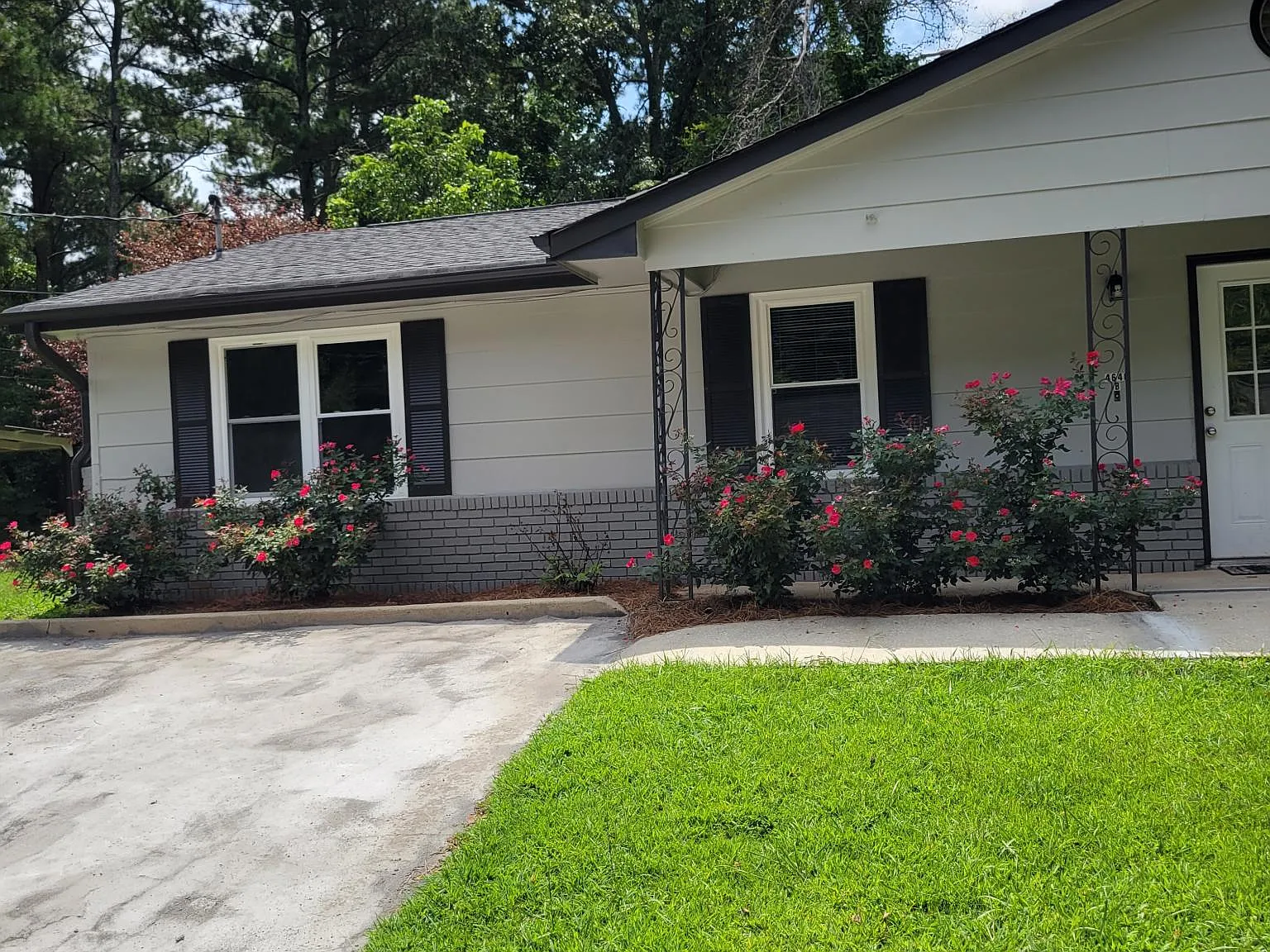 2 bed, 1000 sqft, $1,500 — Photo 1