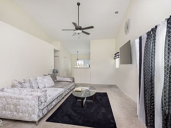 4th image of 5063 W 57th St