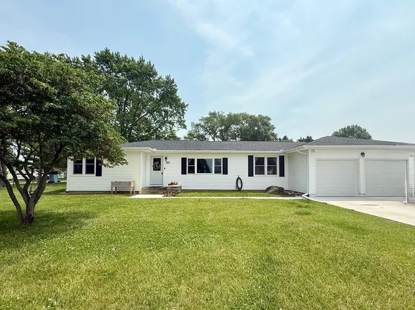 304 S Beech Rd, Osceola, IN 46561