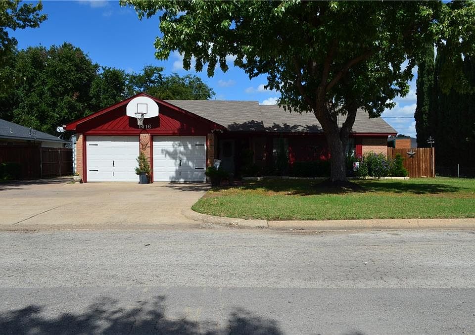 1st image of 1416 Strickland Dr